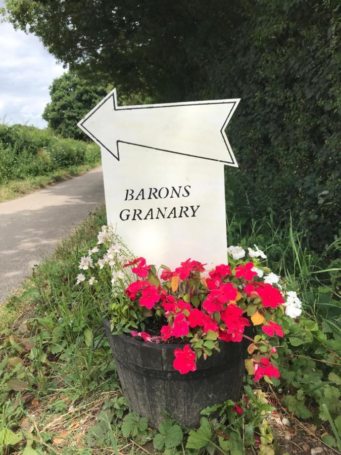 Bed and Breakfast Barons Granary Rye Exterior foto